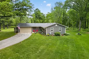 43W239 Hazelwood Trail, Saint Charles, IL 60175 - Photo 1