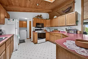 8086 Kane Rd, Waterman, IL 60556 - Photo 19