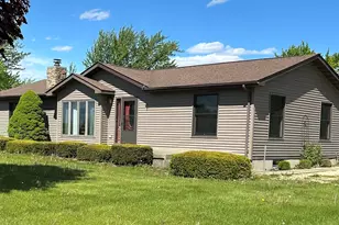 8086 Kane Rd, Waterman, IL 60556 - Photo 1