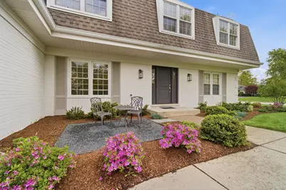 1473 Arbor Lane, Northbrook, IL 60062 - Photo 3