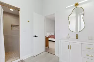 835 S Claremont Ave, Chicago, IL 60612 - Photo 17