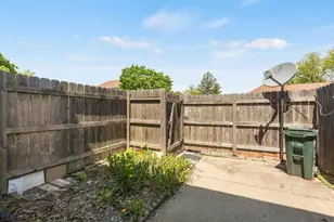 1726 Sessions Walk, Hoffman Estates, IL 60169 - Photo 15