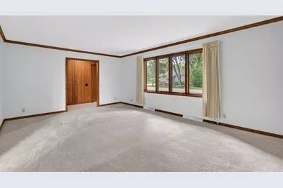 42W675 Star Lane, Sugar Grove, IL 60554 - Photo 13