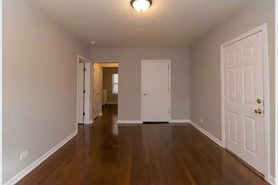 5748 N Winthrop Avenue #302, Chicago, IL 60660 - Photo 13