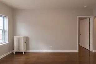 5748 N Winthrop Ave, Chicago, IL 60660 - Photo 11