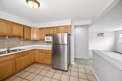 255 E Burlington Street #1, Riverside, IL 60546 - Photo 11