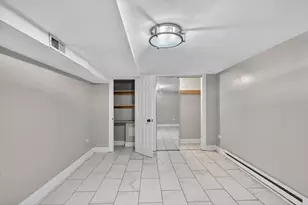3651 W Wabansia Ave, Chicago, IL 60647 - Photo 13