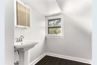 9209 S Woodlawn Avenue, Chicago, IL 60619 - Photo 23