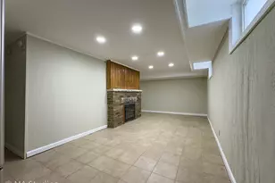 216 Wilcox Ave, Elgin, IL 60123 - Photo 25