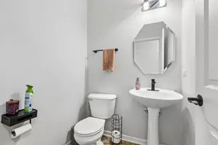 402 Cahokia St, Joliet, IL 60431 - Photo 27