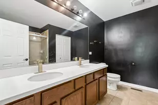 402 Cahokia St, Joliet, IL 60431 - Photo 29
