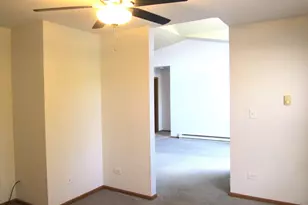 1350 Cunat Ct, Lake in the Hills, IL 60156 - Photo 11