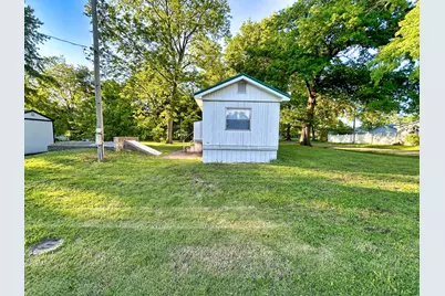 518 Locust Street, Xenia, IL 62899 - Photo 31