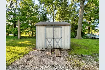 518 Locust Street, Xenia, IL 62899 - Photo 39