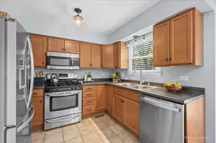 1150 Appleton Ln, Geneva, IL 60134 - Photo 3