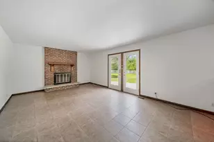 8 Half Day Rd, Lincolnshire, IL 60069 - Photo 13