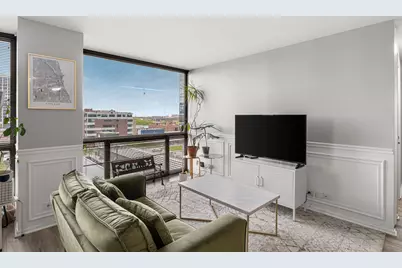 4343 N Clarendon Avenue #817, Chicago, IL 60613 - Photo 7