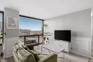 4343 N Clarendon Ave, Chicago, IL 60613 - Photo 7