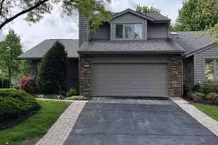 120 Commons Dr, Palos Park, IL 60464 - Photo 1