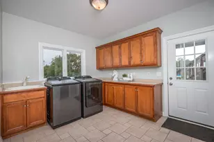 39W805 Fabyan Pkwy, Elburn, IL 60119 - Photo 17