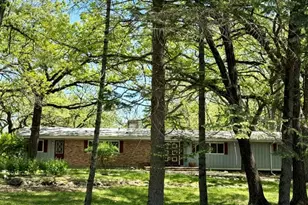 5 Saville Row, Barrington Hills, IL 60010 - Photo 1