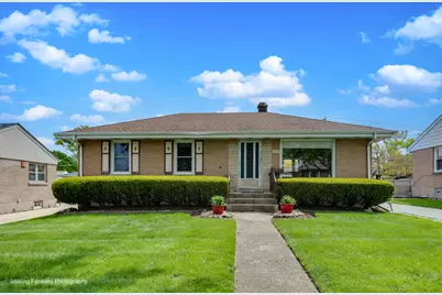 1425 Atwood Avenue, Berkeley, IL 60163 - Photo 1