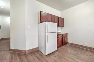 1165 E 54th St, Chicago, IL 60615 - Photo 11