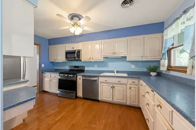 6118 Lyman Avenue, Downers Grove, IL 60516 - Photo 9