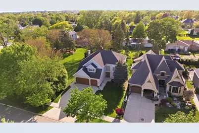 546 N 4th Avenue, Addison, IL 60101 - Photo 3