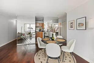 1636 N Wells St, Chicago, IL 60614 - Photo 7