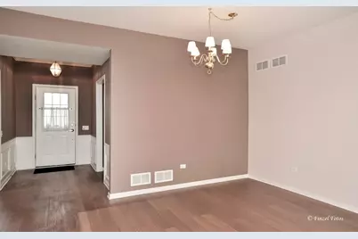 11339 Bellflower Lane, Huntley, IL 60142 - Photo 7