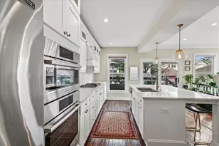 3739 N Ridgeway Ave, Chicago, IL 60618 - Photo 9