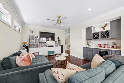 3739 N Ridgeway Avenue, Chicago, IL 60618 - Photo 5