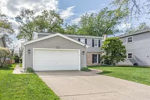 1032 Apple Ln, Lombard, IL 60148 - Photo 3
