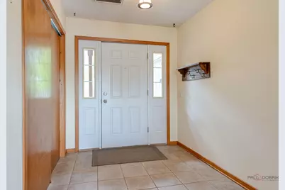4226 N Riverdale Drive, McHenry, IL 60051 - Photo 5