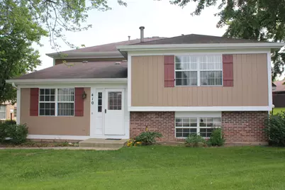 410 Ashwood Court, Vernon Hills, IL 60061 - Photo 1