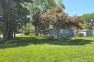 313 S McKinley St, Mansfield, IL 61854 - Photo 3