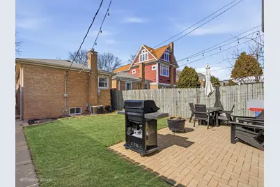 4105 N Kolmar Avenue, Chicago, IL 60641 - Photo 23