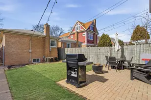 4105 N Kolmar Ave, Chicago, IL 60641 - Photo 23