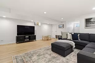4105 N Kolmar Ave, Chicago, IL 60641 - Photo 21