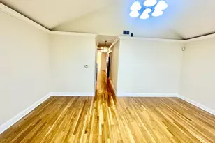 8425 S Marshfield Ave, Chicago, IL 60620 - Photo 5