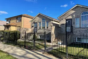 8425 S Marshfield Ave, Chicago, IL 60620 - Photo 3