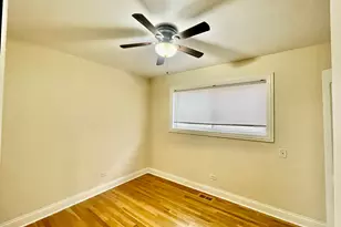 8425 S Marshfield Ave, Chicago, IL 60620 - Photo 15