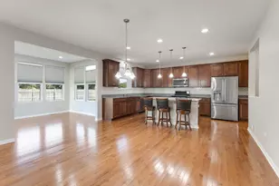 3628 Birch Ln, Naperville, IL 60564 - Photo 7