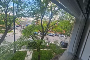 2448 W Catalpa Ave, Chicago, IL 60625 - Photo 5