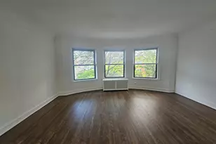 2448 W Catalpa Ave, Chicago, IL 60625 - Photo 3