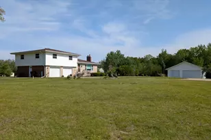 34908 S State Route 129, Braceville, IL 60407 - Photo 3