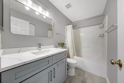 1472 Pinehurst Circle, Vernon Hills, IL 60061 - Photo 17