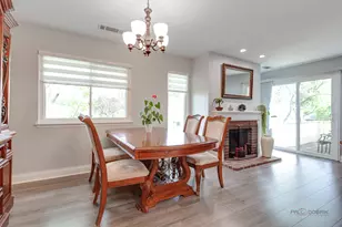 136 Wolcott Ct, Schaumburg, IL 60193 - Photo 11