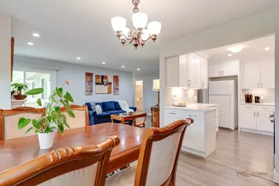 136 Wolcott Court #O2, Schaumburg, IL 60193 - Photo 9